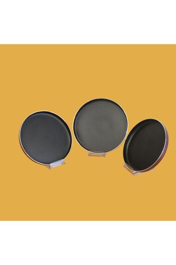 Arzu Çelik - 3 Piece Non - Stick Pizza Tray Set