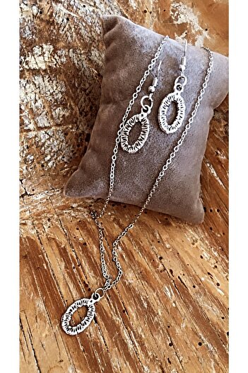 by özllem Drop Necklace-earring Set