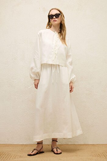 Manuka Ecru Blouse - Linen, Lace-up Detail