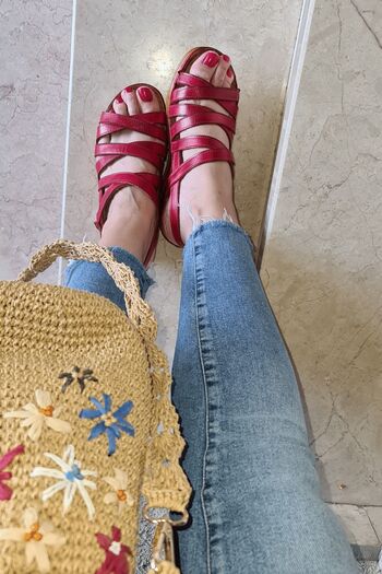 İNZE AYAKKABI Red Multi-Strapped Genuine Leather Sandals-model: Carnation