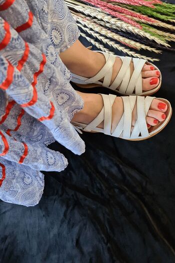 İNZE AYAKKABI White Multi-Strapped Genuine Leather Sandals-model: Carnation