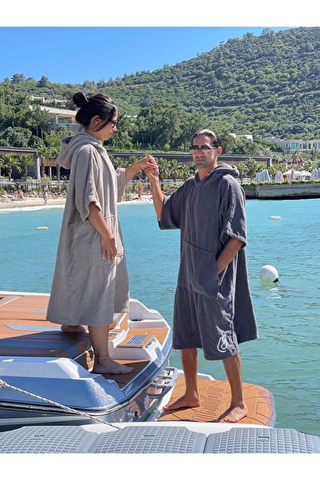 Sole Rosa Solerosa Surf Towel Poncho Gray