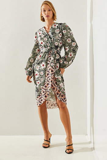 Bianco Lucci Floral Pattern Asymmetrical Cut - Διπλό Φόρεμα με γιακά Ζώνη 22181 60251627