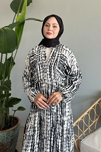 InStyle Black Viscose Batik Marbled Dress