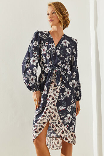 Bianco Lucci Floral Pattern Asymmetrical Cut - Διπλό Φόρεμα Ζώνης γιακά 22181 60251627