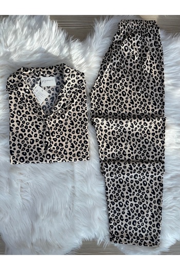 Pijamacs SET DE PIJAMASE PEGASUS CU MOBIL LEOPARD