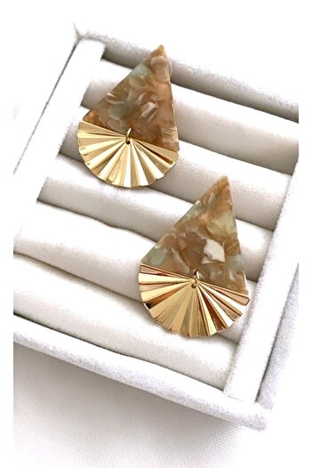 VNS Accessories Fan Detail Triangle Design Marbled Bone Earrings (5 cm)