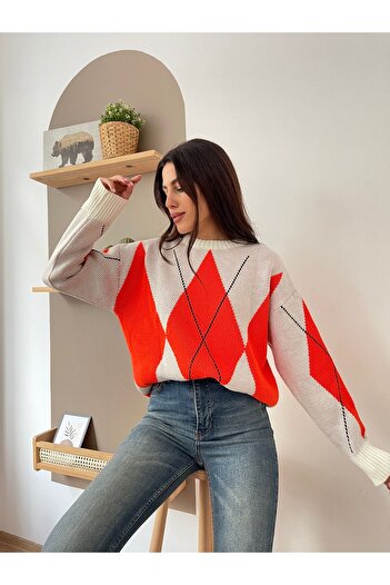 Puella Cream Colored Crew Neck Diamond Patterned Women's Sweater - Orange and Black Stripe