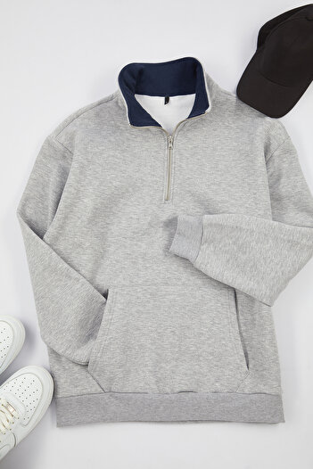 Trendyol Collection Gray Melange Oversize/Wide Cut Stand Collar Zippered Fleece Inside/Warm Sweatshirt Tmnaw25Sw00081