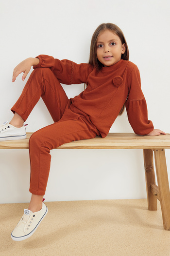 TRENDYOLKIDS Tile Color Sweatshirt and Sweatpants Set with Rose Applique for Girl - Tkdaw25Au00023