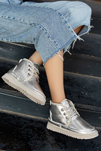 ELLOLİTA LUXURY SHOES Удобни дамски ботуши - мини косъм, нисък ток, връзки