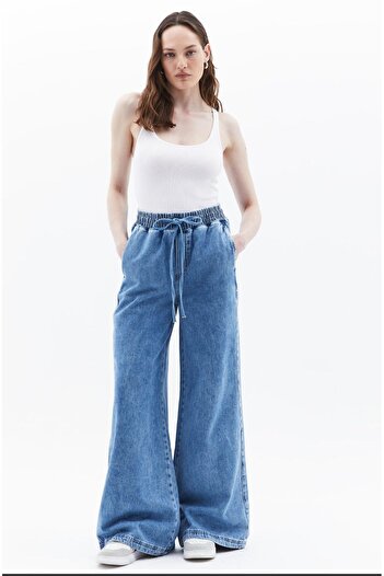 Plenty Thin Jeans - Wide Leg and Elastic Waist Detail