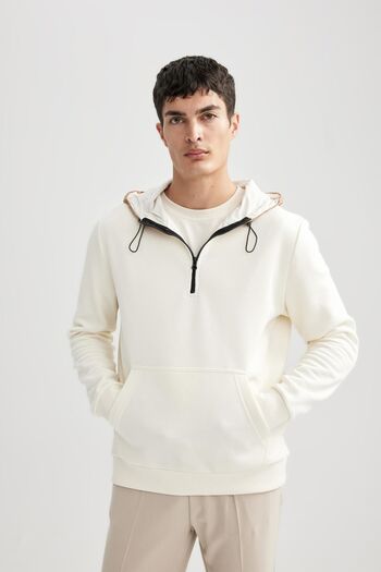 DeFacto Modern Fit Hooded Half Zipper Kangaroo Pocket Basic Plain Sweatshirt A7820Ax23Au