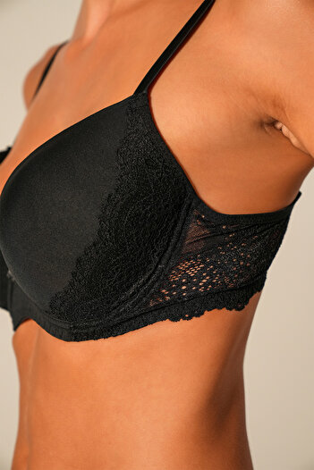 Doğan Black Lace Underwire Unassisted Bra