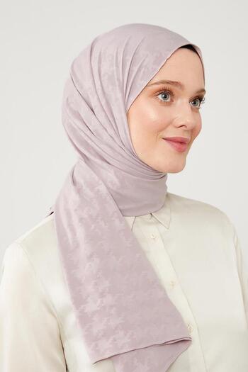 Levidor Elegance Nude Jacquard Puzzle Patterned Shawl