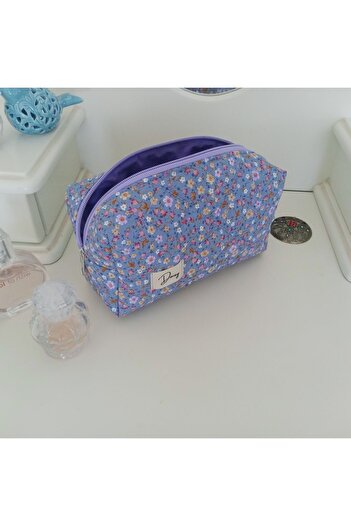 Daisy Makeup Bag - Stylish Design and Comfortable