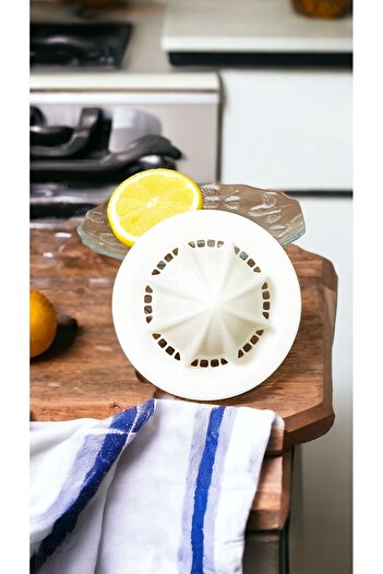 3DBASKILAR Lemon Squeezer - Practical and Stylish Design
