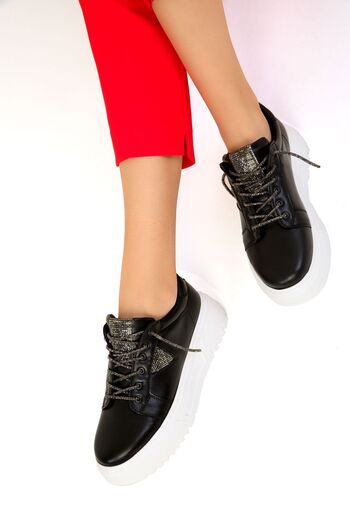 SOHO Women's Sneaker 19460 - Black