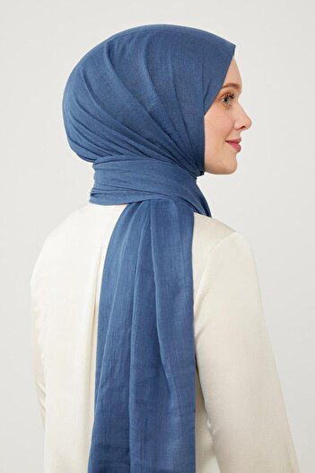 Levidor Navy Blue Wrinkled Fabric Hawaiian Shawl