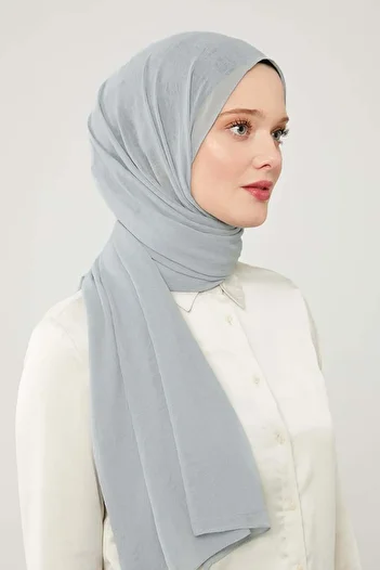 Levidor SoliD Color Silver Frozen Crepe Shawl