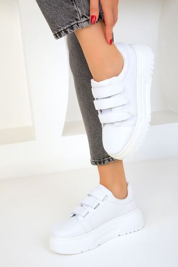 SOHO 19464 Model White Women's Sneakers