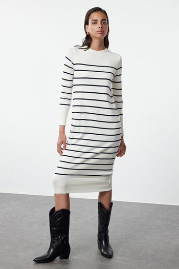 Trendyol Collection Premium Ecru Midi Knitwear Dress - Striped, Special Yarn Twoaw25El00093
