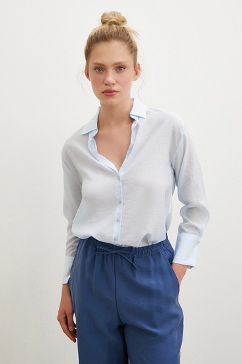 Never more Blue V-Neck Robe Shirt