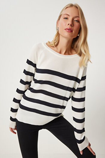 Happiness İstanbul Ecru Striped Comfortable Women's Knitwear Blouse - Fn03306