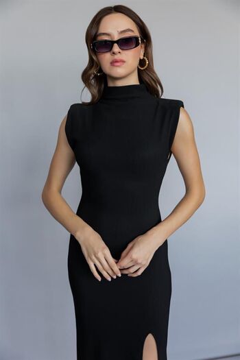 Fiori Half Turtleneck Padded Slit Dress