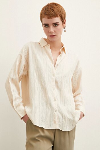 Never more Textured Striped Shirt Beige