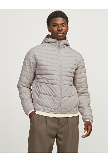 Jack & Jones Flauschige Jacke. Flauschige Jacke