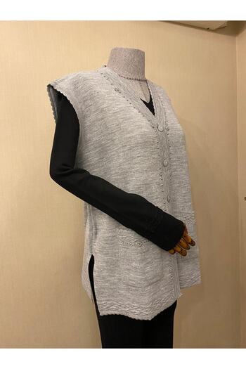 TEK Gray Stylish Patterned Beaded Mother Vest - Pearl Detailed