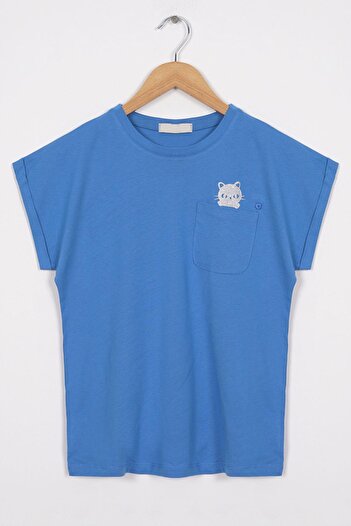 zepkids Indigo Colorful Crew Neck T-Shirt για κορίτσι - Λεπτομέρεια τσέπης και στάμπα γάτας