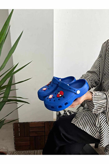 Behtah Kundura Fancy Daily Sandals for Children - Closed Front Slippers for Balcony, Garden, Beach and Pool
