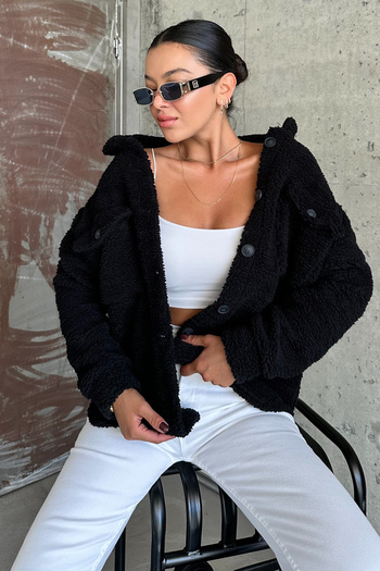 MODAGEN Lamb Teddy Women's Jacket - Buttoned Design
