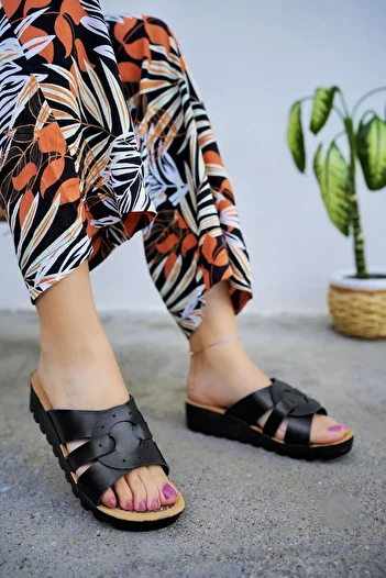 Modafırsat Black Women's Wedge Heel Slippers Stylish Comfortable Sea Beach Dowry Slippers