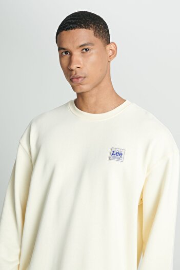 Lee Relaxed Fit Rahat Kesim %100 Pamuk Bisiklet Yaka Şardonlu Ekru Sweatshirt