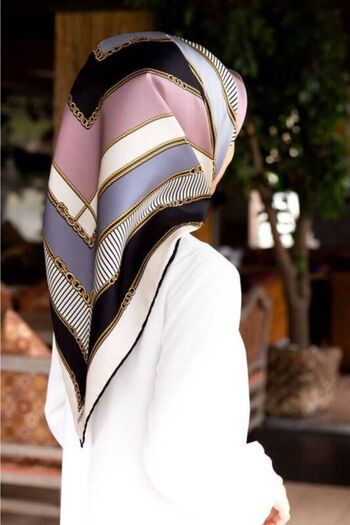 Vissona 90x90 Mixed Color Twill Silk Scarf
