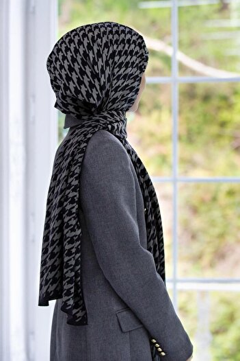 Vissona 90x90 Silver Colored Women's Shawl - Medina Silk