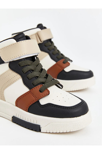 LC Waikiki LCW STEPS Açık Gri Renk Bloklu Bilek Boy Erkek Çocuk Spor Ayakkabı