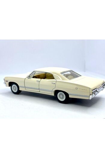 Kinsmart Çek Bırak 1967 Chevrolet Impala ( Krem ) Oyuncak Araba