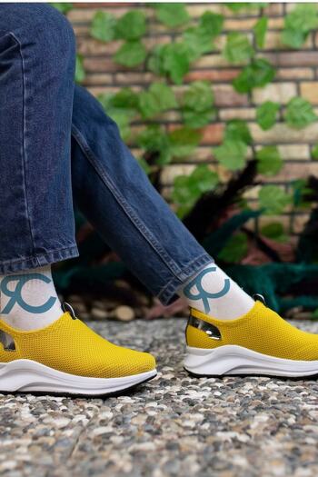Riccon Women's Mustard Sneakers00121805