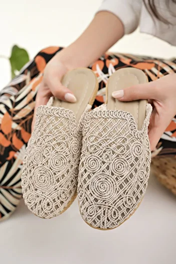 Modafırsat Women's Straw Slippers Beige Closed Front Mesh Lace Knitwear Embroidery Detailed Stylish Summer Home Beach Vacation Slippers