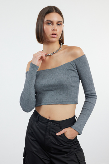 Trendyol Collection Dark Gray - Carmen Collar Stretch Knitted Blouse TWOAW23BZ00482