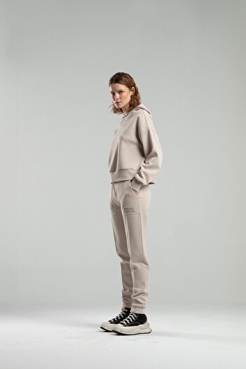BENMANAJ Beige Women's Sweatshirt - Textured and Printed Hoodie