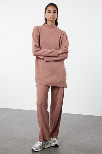 Trendyol Modest Σετ κάτω-πάνω πλεκτό βασικό πλεκτό Dusty Rose Twill TCTAW25US00012
