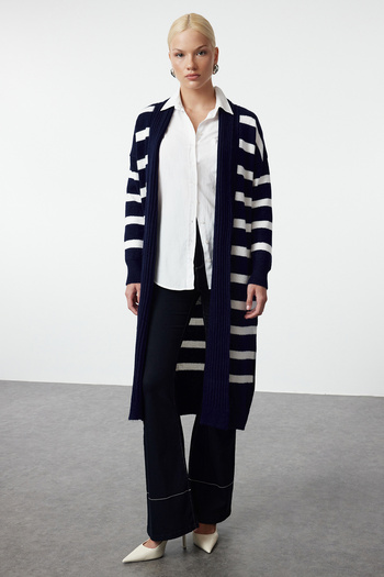 Trendyol Collection Ecru Wide Fit Maxi Knitwear Cardigan Twoaw24Hi00154