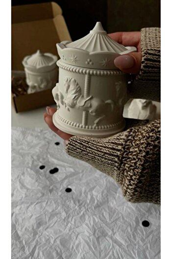 Amber Stüdyo Carousel Themed Decorative Jewelry - Candle Box