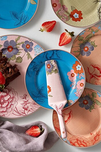 Karaca Bahar 8 Piece Cake Set for 6 Persons