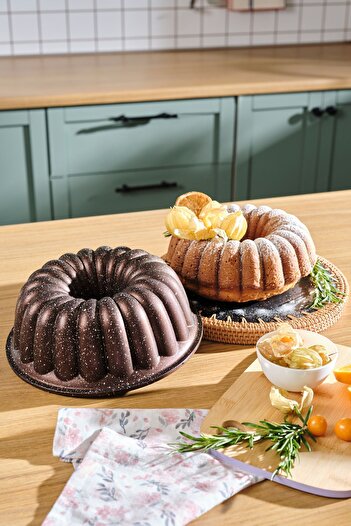 Karaca Cake Pro Lina - 25.5 Cm Brown Sliced Cake Mold